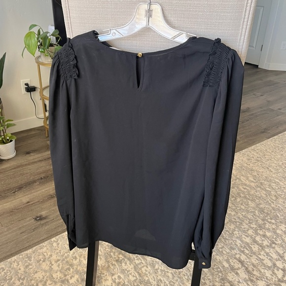 Lot Bundle of Calvin Klein Business Causal Blouses in EUC, Red & Black, M - Picture 5 of 11